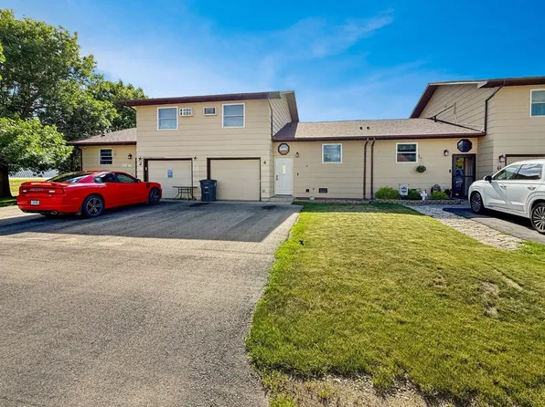 4 Kittelson Dr, Burlington, ND 58722