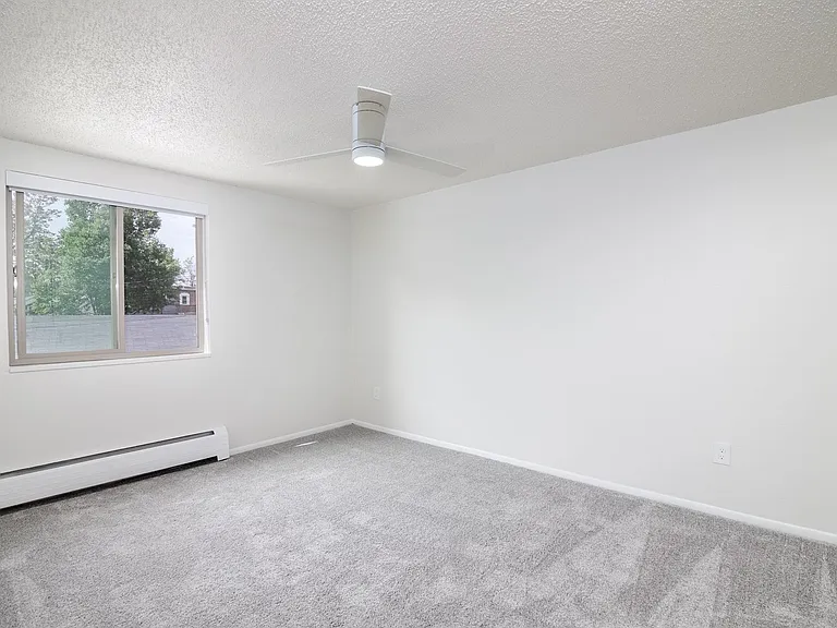 Miner Court — Photo 9