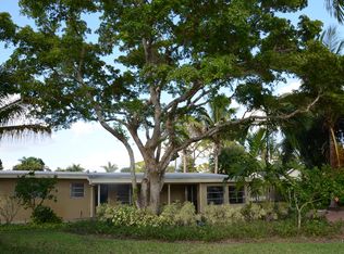 771 Anderson Dr, Naples, FL 34103