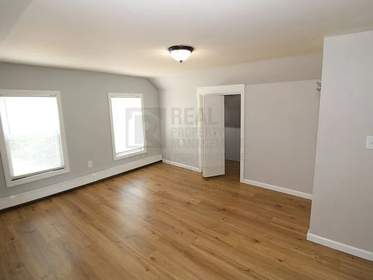 31B Park St — Photo 5