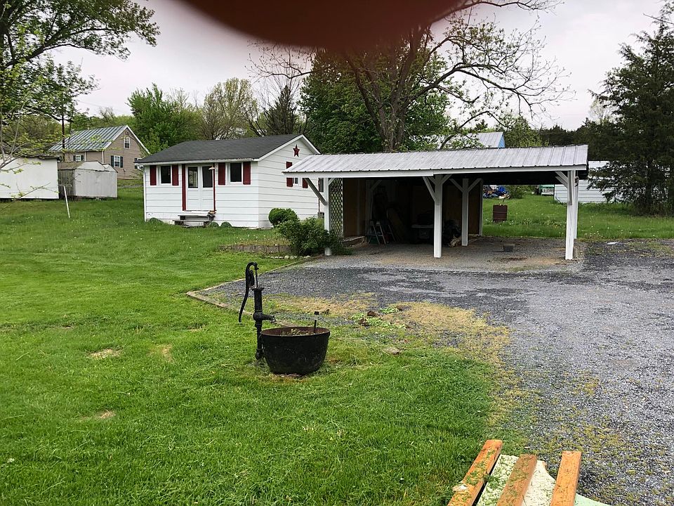 2nd image of 660 Branch St