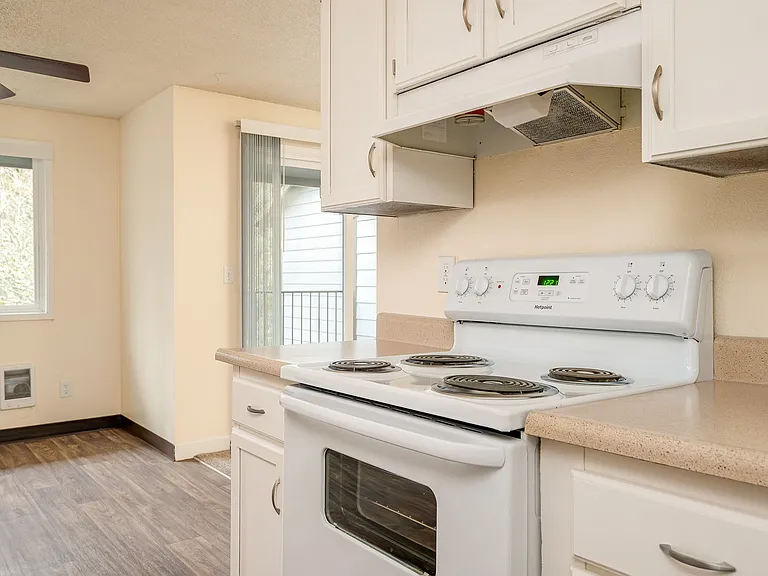 Forest Ridge | One Bedroom Juniper