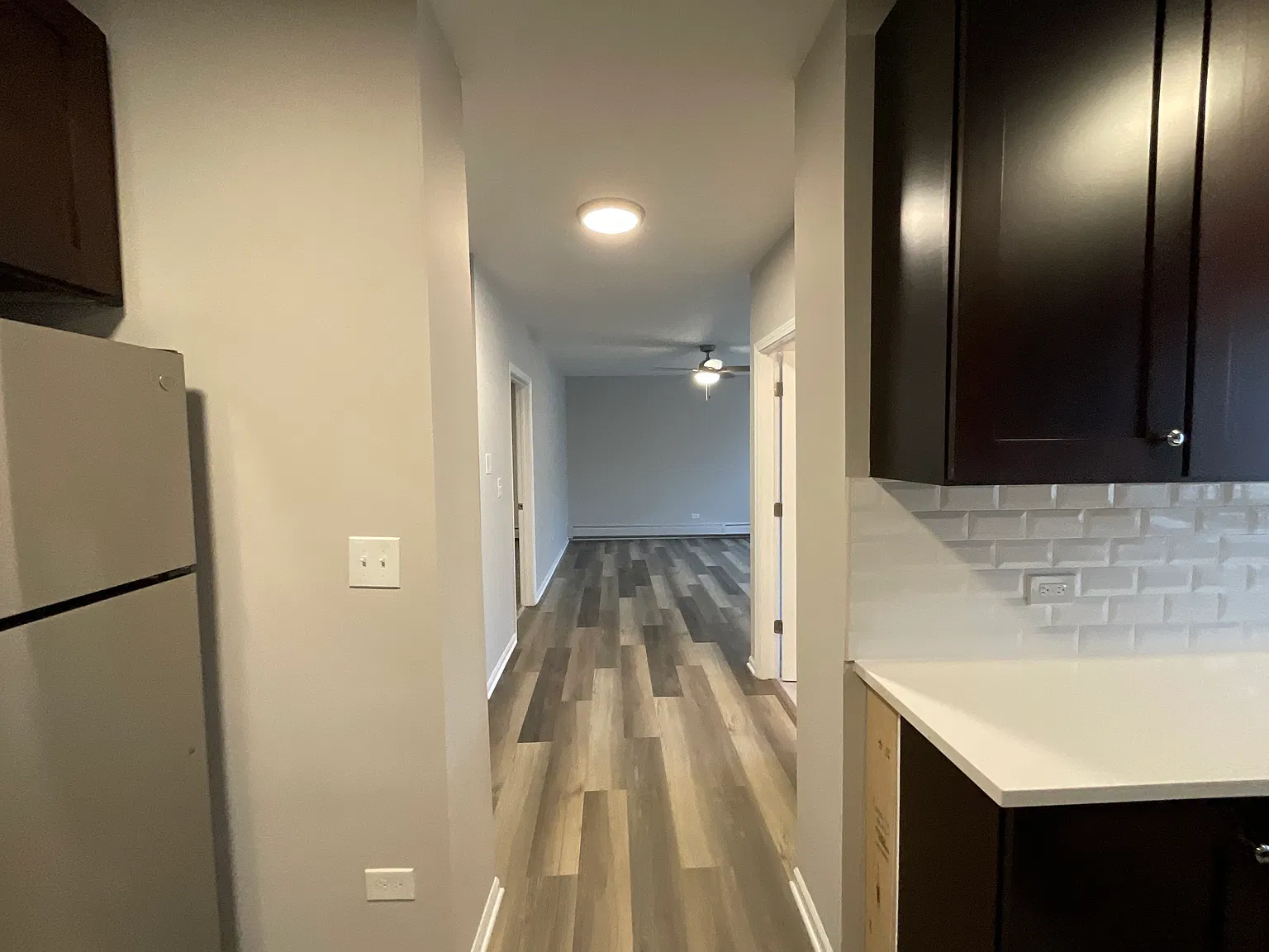 4631 S Lake Park — Photo 2