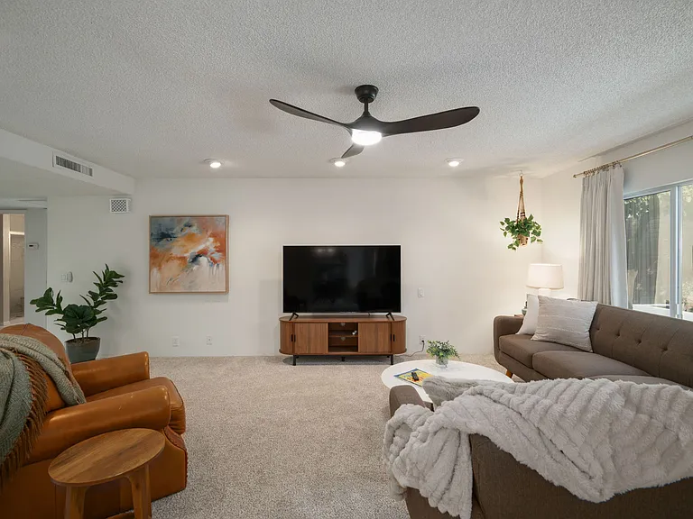 4133 N 78th Way — Photo 6