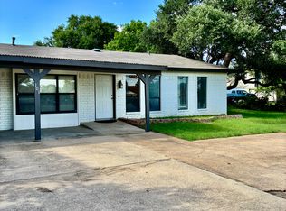 101 Tallwood Dr #B, Georgetown, TX 78628