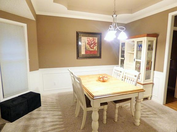 2nd image of 264 SE Citadel Dr