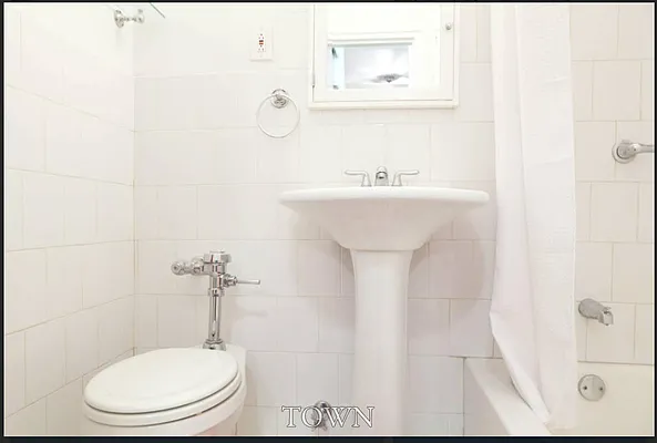 Rented by Owner | media 12