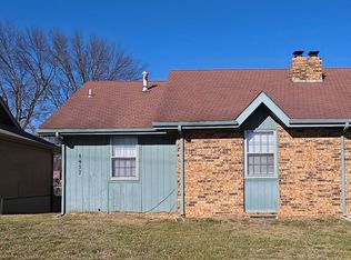 1957 E Battlefield Rd, Springfield, MO 65804