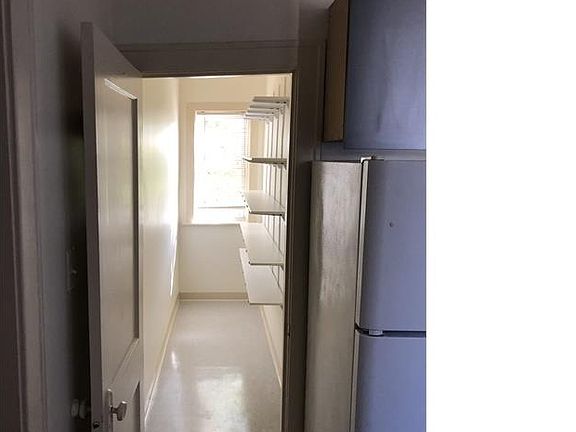 5th image of 6354 S Richmond St #2