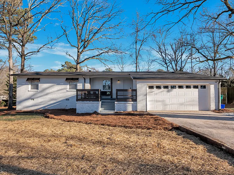 3313 Campbell Rd SE — Photo 39