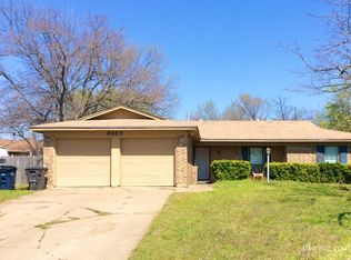 6963 Downey Ct, Fort Worth, TX 76112