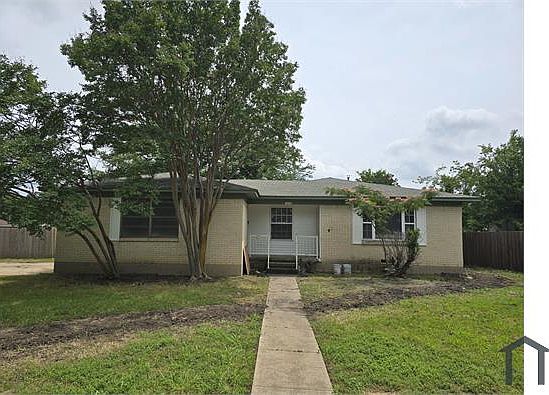 1st image of 1018 Noble Ave