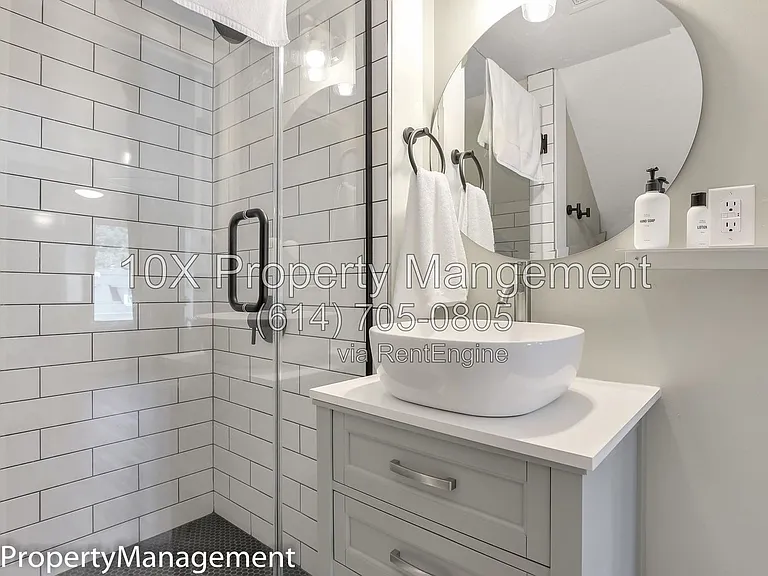 564 Kimball Pl — Photo 17