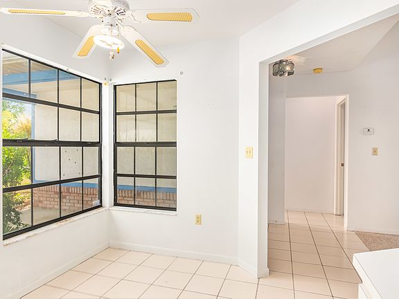 5th image of 1651 Sutschek St NE