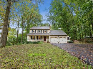 7209 Woods Edge Ct, Warrenton, VA 20187