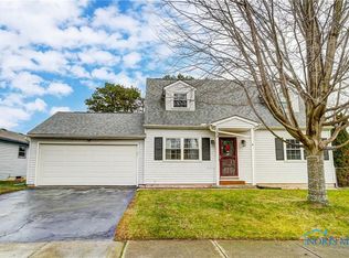 109 Chantilly Rue, Northwood, OH 43619