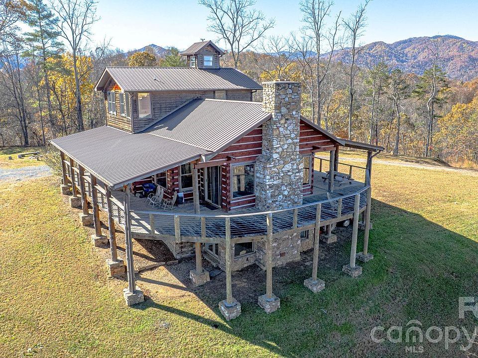 1st image of 2381 Little Pine Rd