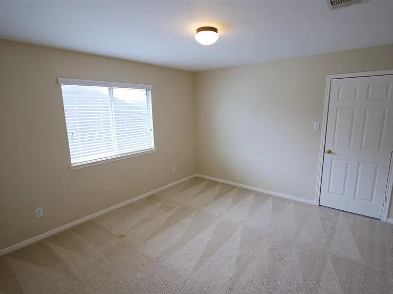 24731 Cobble Canyon Ln — Photo 32
