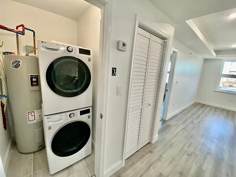 1220 Hamilton St #7A — Photo 16