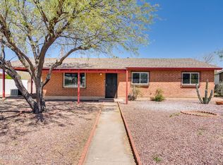 6713 E Cooper St, Tucson, AZ 85710
