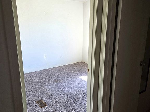 5th image of 417554 E 1140th Rd