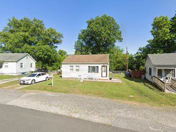 14 Taxi Way, Baltimore, MD 21220