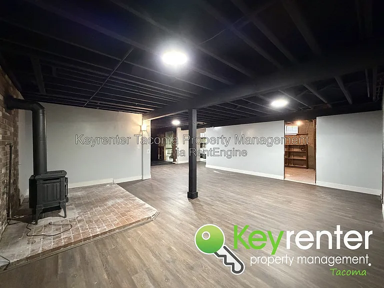 629 Sandra Lee Ct SE — Photo 16