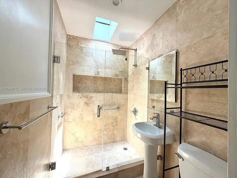 1239 Marseille Dr #2 — Photo 11