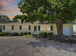 20 Pine Brook Dr, Toms River, NJ 08753