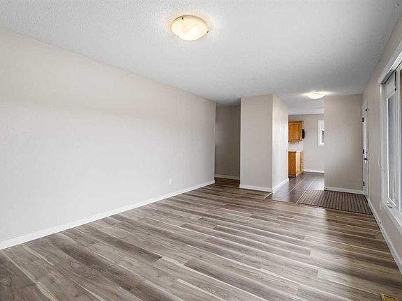 4th image of 7604 W Hunterfield Rd NW