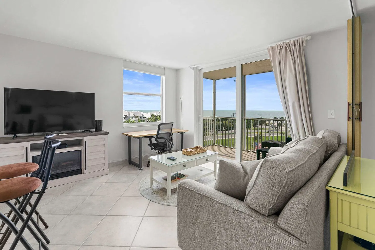 1 bed, 1.0 bath, 505 sqft, $3,595 — Photo 1