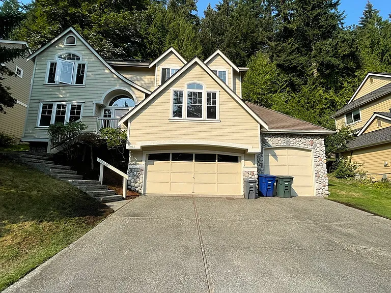 3 car garage