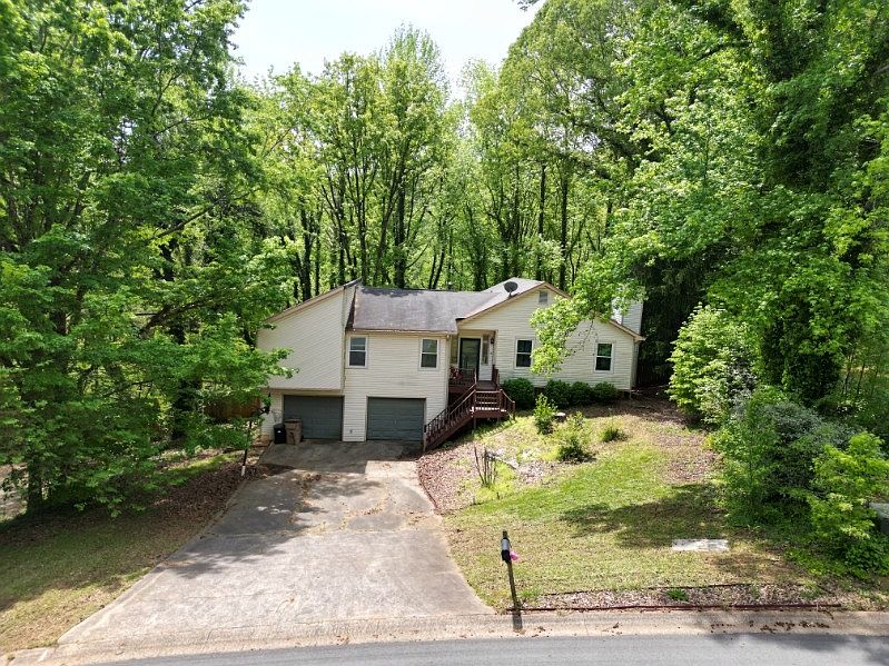 1st image of 1117 Louisville Ln NW