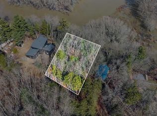 3101 Riverbend Trl, Fennville, MI 49408