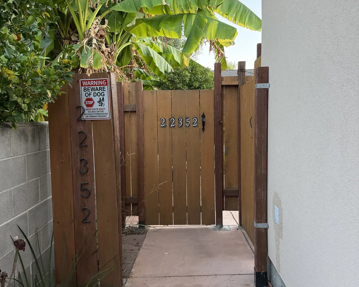 3 bed, 1064 sqft, $4,800 — Photo 1