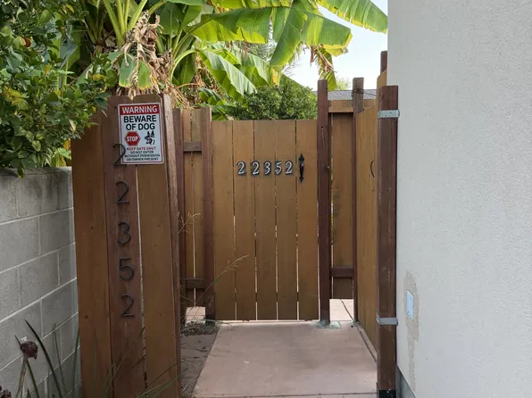 22352 Palm Ave, Cupertino, CA 95014
