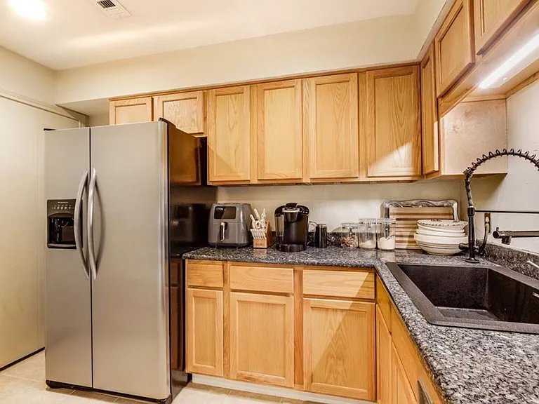 3613 Hilltop Ln — Photo 13