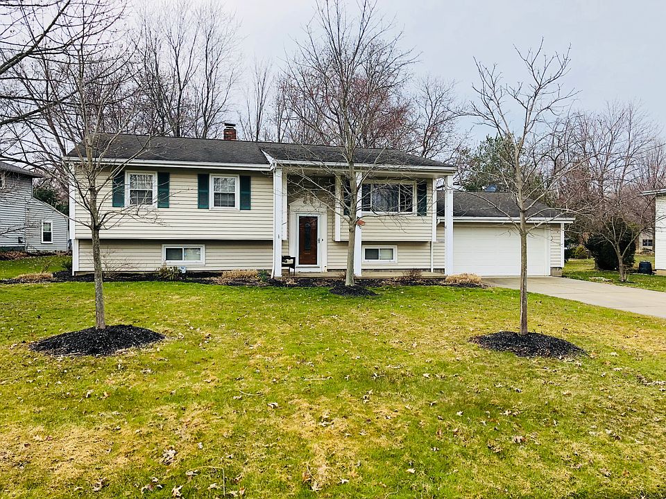 1st image of 9350 Hyde Park Dr