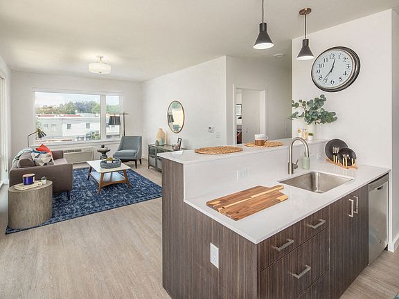 3rd image of 11125 SE 21st Ave #503