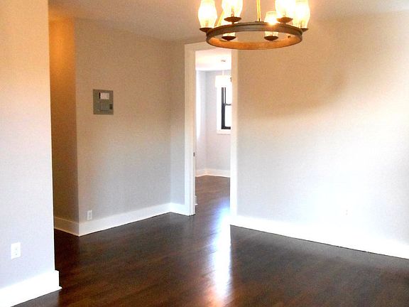 3rd image of 1154 Pacific St APT 4A