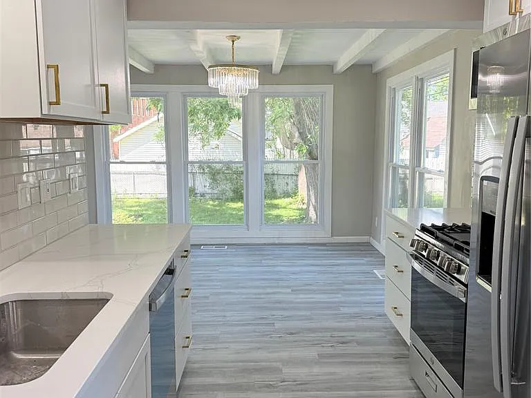 266 W Bennett Ave — Photo 9