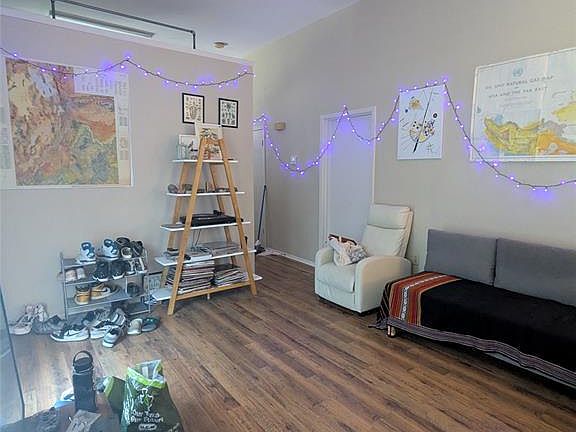 2nd image of 2801 Rio Grande St APT 305