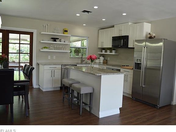 4th image of 2284 Chandler Ave