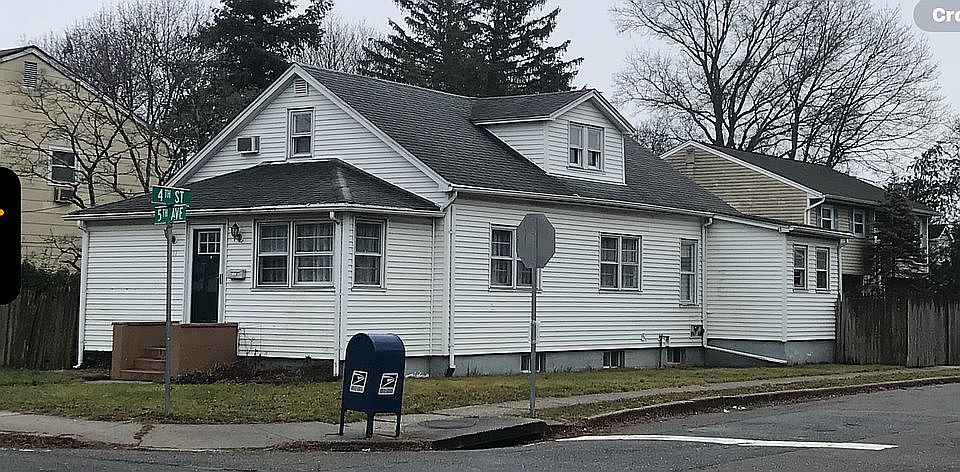 1st image of 311 5th Ave