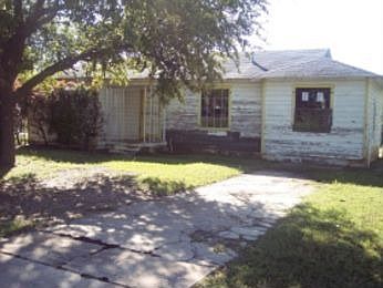 1st image of 2840 Mojave Dr