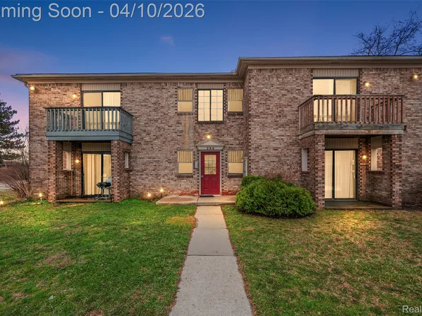286 E Thirteen Mile Rd APT 101, Madison Heights, MI 48071