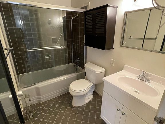 5th image of 1901 Vallejo St #1