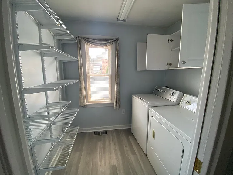 2231 Hampshire St — Photo 10