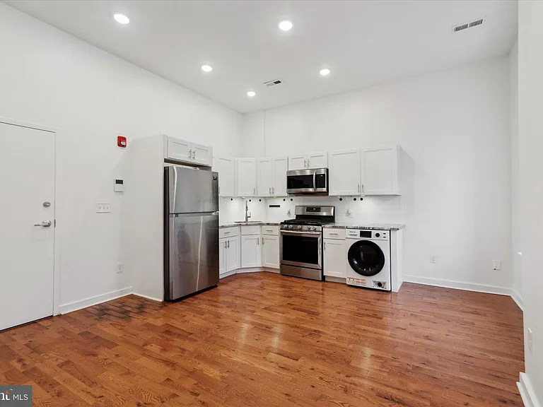 5011 Germantown Ave #C — Photo 4