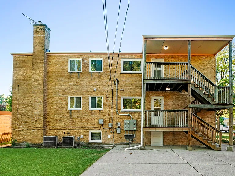 8637 Saint Louis Ave #2 — Photo 16